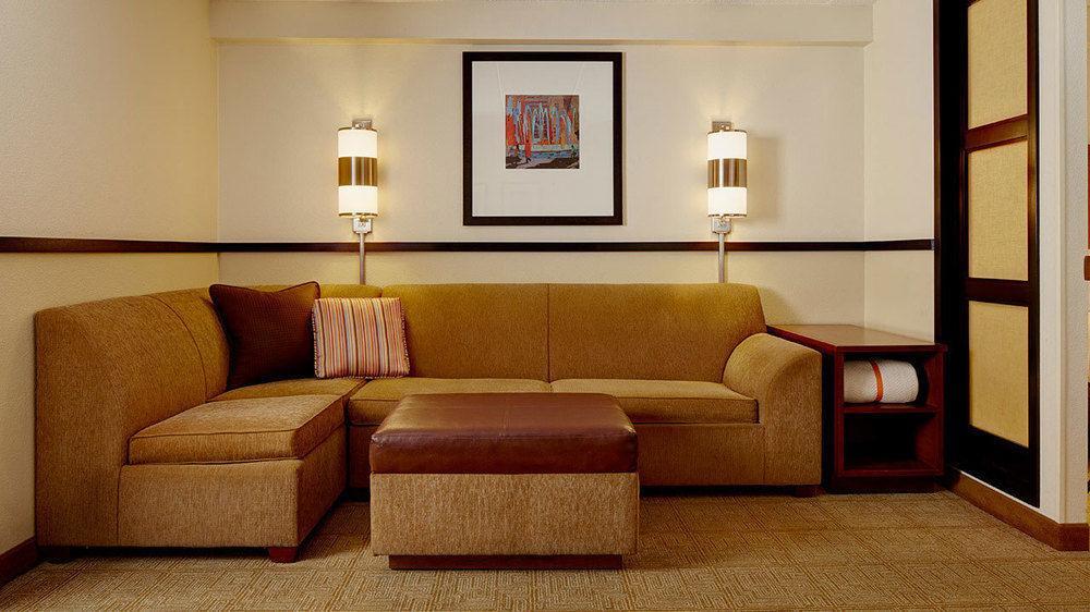 Hyatt Place Milwaukee Airport Exteriör bild