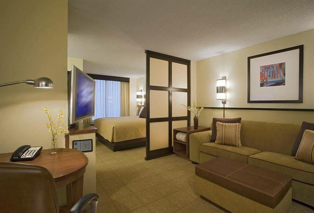 Hyatt Place Milwaukee Airport Exteriör bild